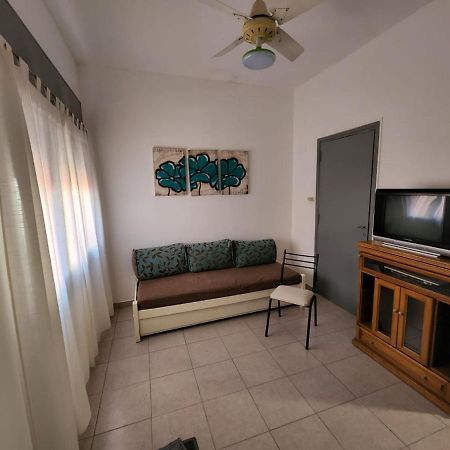 Departamentos Hf Apartment Villa Maria Ngoại thất bức ảnh